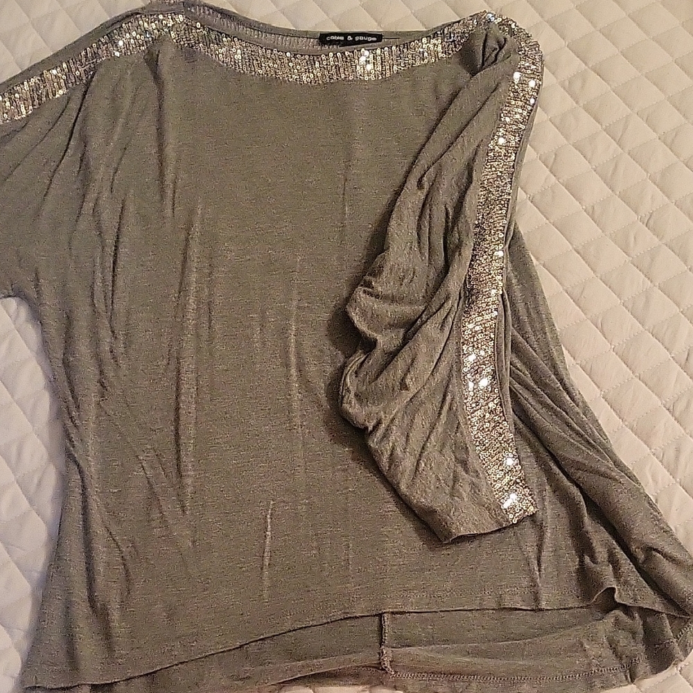 Cable & Gauge Gray Sequin Trim Blouse